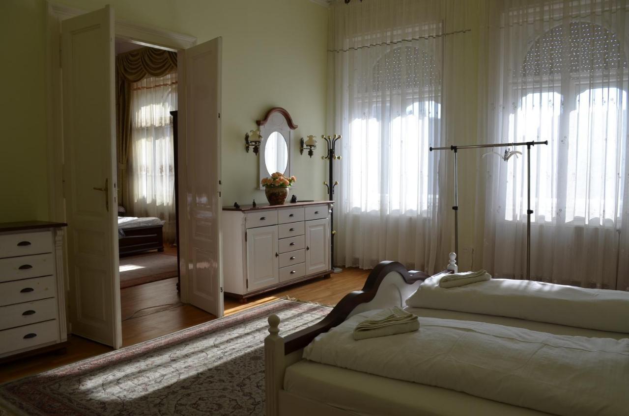 Gabriella Szallas Tabor Utca 5 Szegedin Exterior foto